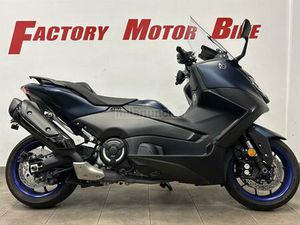 YAMAHA - TMAX