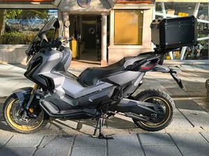HONDA - XADV 750