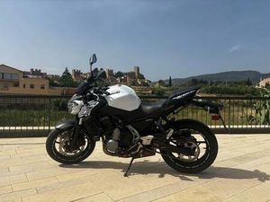 KAWASAKI - Z650