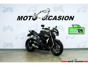 TRIUMPH - STREET TRIPLE 765