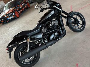 HARLEY DAVIDSON STREET 750