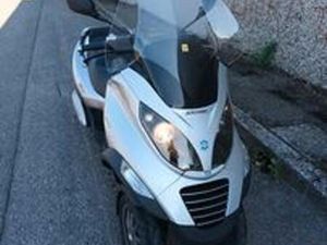 PIAGGIO MP3 250 - 2008