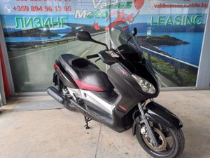 YAMAHA X-MAX 250 →