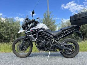 TRIUMPH TIGER 800 XCX