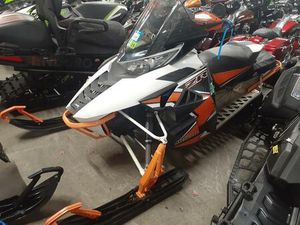 2016 ARCTIC CAT® ZR 9000 SNO PRO (129)