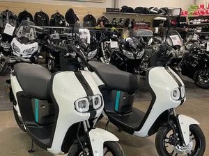 YAMAHA NEO´S EL-MOPED DUAL • 2023