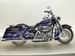 HARLEY-DAVIDSON CVO ROAD KING SCREAMIN EAGLE FLHRSE • 2002