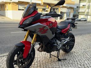 BMW F 900 XR