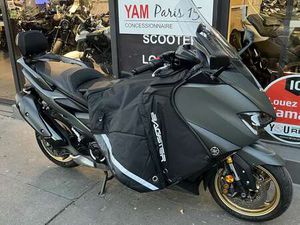 YAMAHA TMAX 560