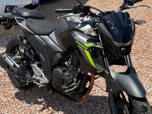 YAMAHA FAZER 250 FZ25
