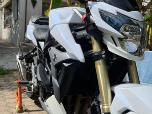GSR 750 (URGENT)