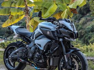 YAMAHA MT-10 À VENDRE