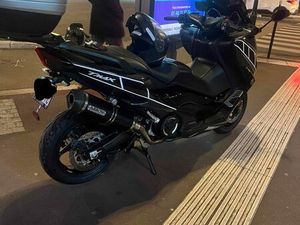 YAMAHA TMAX 560 TECH MAX(ANNÉE 2024)
