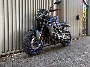 YAMAHA MT09 A2 DÉBRIDE