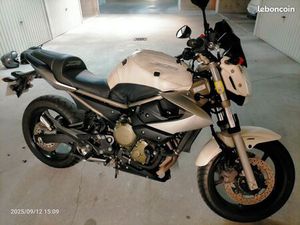 YAMAHA XJ6
