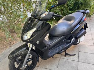 YAMAHA X-MAX →