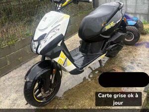 BONJOUR JE MAIS EN VENTE MON SCOOTER STREET ZONE 2019 18500KLM CARTE GRISE OK MERCI DE ME CONTACTER POUR PLUS D’INFORMATIONS C
