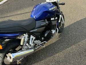 SUZUKI 1400 GSX