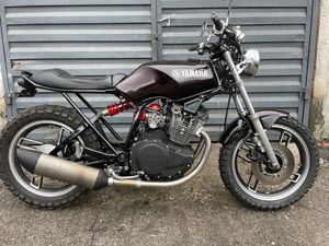 YAMAHA XS XS 400 →