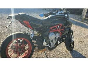 VENDO MV AGUSTA RIVALE 800 EAS ABS (2013 -17) USATA A CASTIGLIONE DELLE STIVIERE (CODICE 9887047) - MOTO.IT
