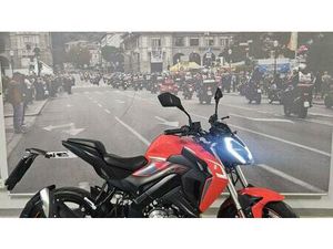 VENDO KEEWAY MOTOR RKF 125 (2021 - 24) USATA A BERGAMO (CODICE 9886772) - MOTO.IT