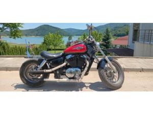 HONDA SHADOW 1100 C2