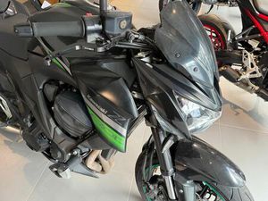 KAWASAKI Z800 PERFORMANCE BROGUEIRA, PARCEIROS DE IGREJA E ALCOROCHEL