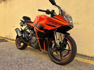 KTM RC 390 LUMIAR
