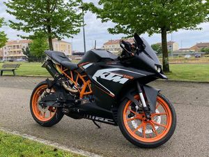 KTM RC ESGUEIRA