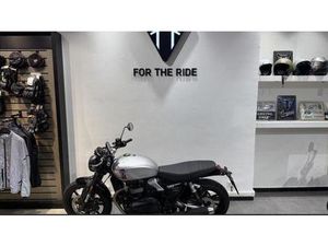 VENDO TRIUMPH SPEED TWIN 900 (2025) USATA A ROMA (CODICE 9886861) - MOTO.IT