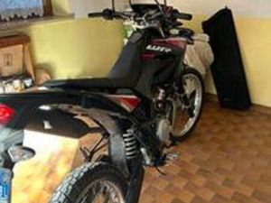 MOTO YAMAHA WR 125 R