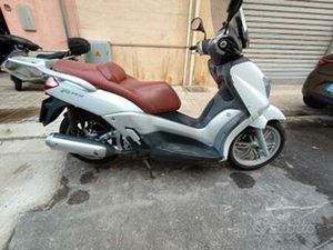 YAMAHA X-CITY 250