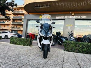VENDO KYMCO K-XCT 300I (2012 - 17) USATA A GUIDONIA MONTECELIO (CODICE 9886353) - MOTO.IT