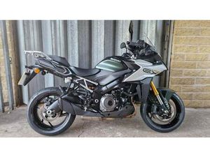 SUZUKI GSX-S1000GX M4, 2025, 770 MILES, IMMACULATE CONDITION, 1 OWNER