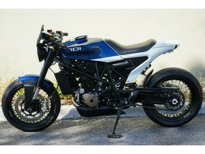 2020 HUSQVARNA® VITPILEN 701