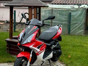 PEUGEOT JET FORCE C-TECH ROLLER 45KM/H