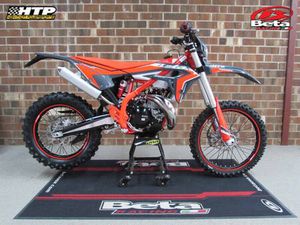 2026 BETA 300 XTRAINER