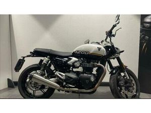 VENDO TRIUMPH SPEED TWIN 1200 (2025) USATA A GALLARATE (CODICE 9886598) - MOTO.IT