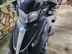 MP3 300 SPORT DEL 2018 SONO UN PRIVATO