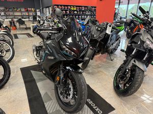 HONDA CBR A2 35KW CBR650R 09.2024 →