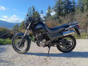 VENDO HONDA SLR 650 USATA A AVEZZANO (CODICE 9886970) - MOTO.IT