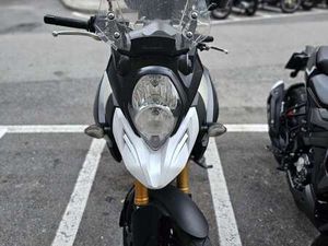 SUZUKI V-STROM 1000 BIANCO