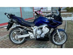 VENDO YAMAHA FZ6 FAZER (2004 - 07) USATA A TORTONA (CODICE 9887006) - MOTO.IT