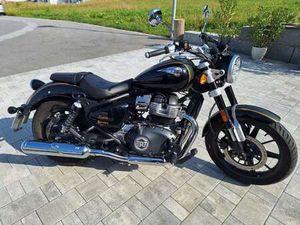 ROYAL ENFIELD SUPER METEOR 650