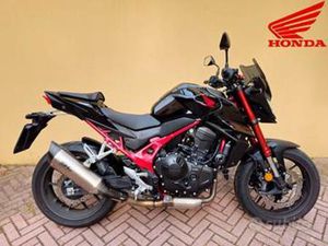 HONDA CB 750 HORNET 2023 - 6900KM ACCESSORIATA