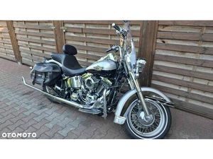 HARLEY-DAVIDSON SOFTAIL HERITAGE CLASSIC