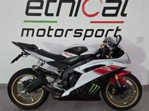 YAMAHA R6 2008