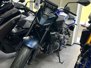 YAMAHA MT-07 Y-AMT, PŘEDVÁDĚCÍ | SAUTO.CZ