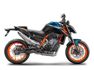2022 KTM 890 DUKE R