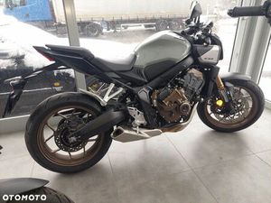 HONDA CB